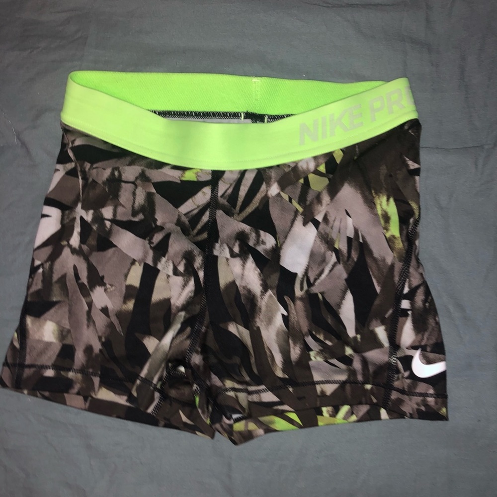 Nike pros